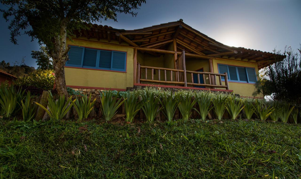 Pousada Maria Manha Passa Quatro Exterior foto